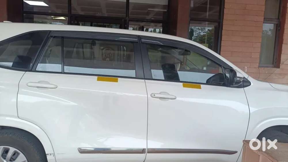 Toyota Innova Hycross 2023 Hybrid