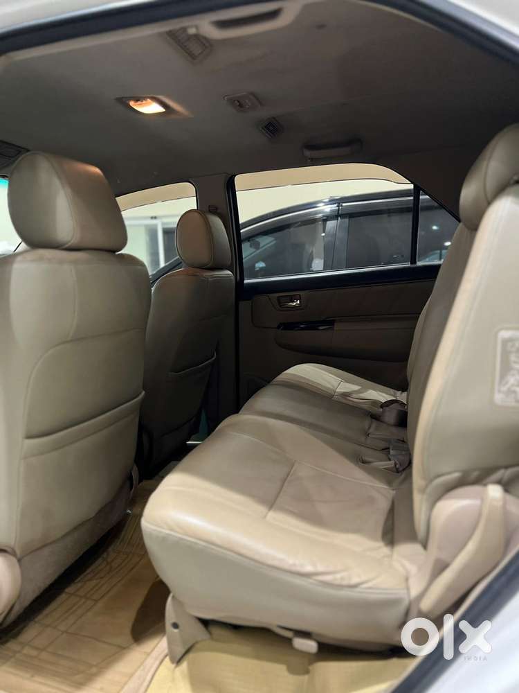 Toyota Innova 2.5 V 7 Str, 2015, Diesel