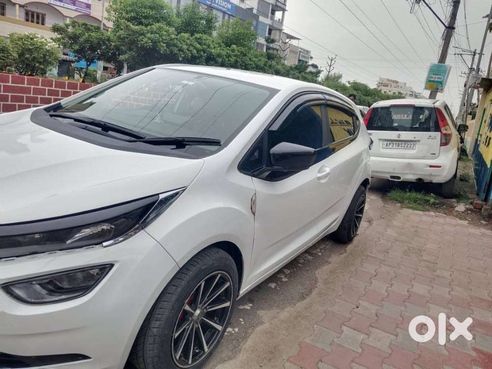 Tata Altroz 1.5 Xe Diesel, 2022, Diesel