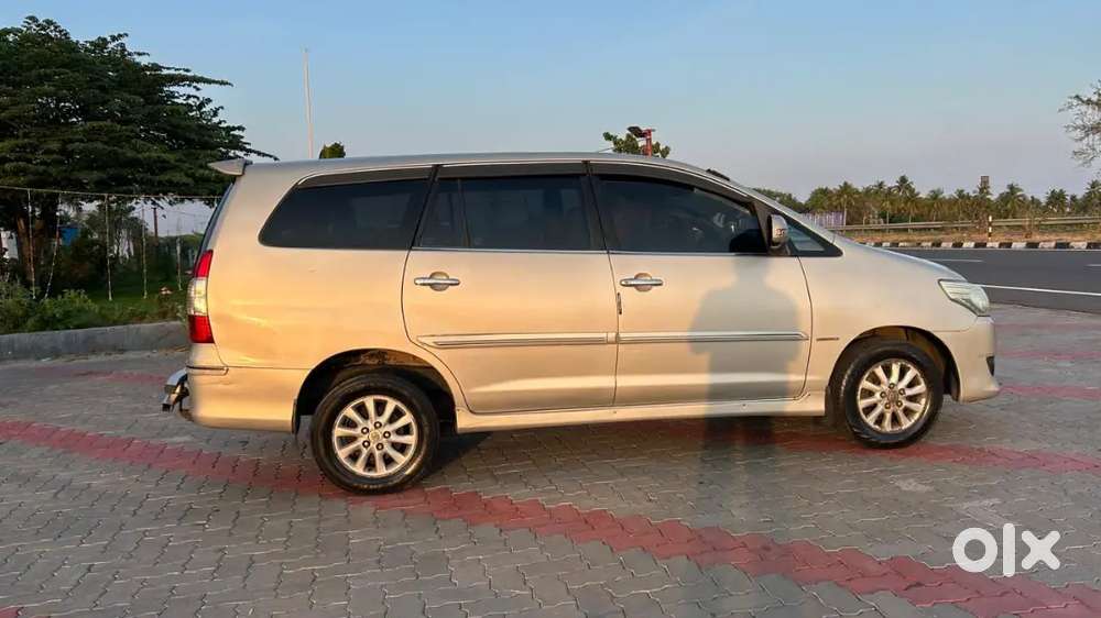 Toyota Innova 2012 Ins Live