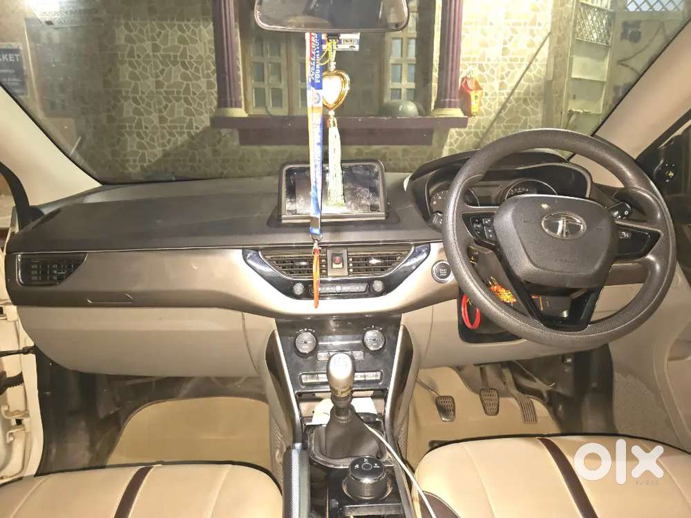 Tata Nexon 2018 Petrol 45000 Km Driven