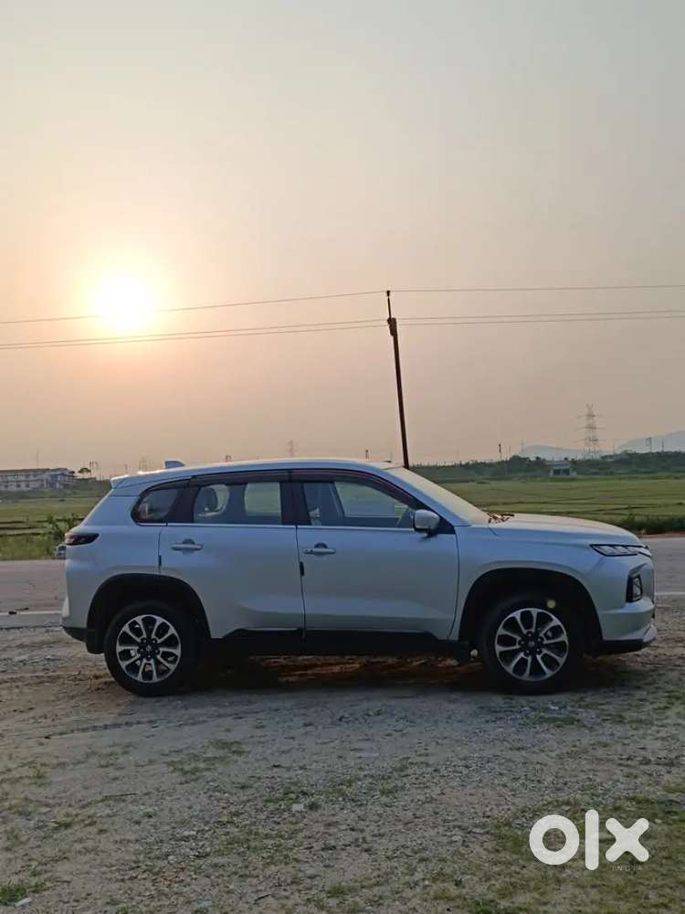 Maruti Suzuki Grand Vitara 2024 Petrol 28000 Km Driven