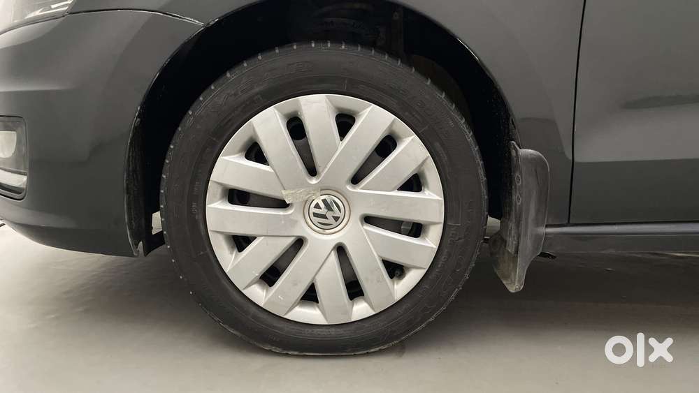 Volkswagen Vento 1.2 Tsi Comfortline At, 2016, Petrol