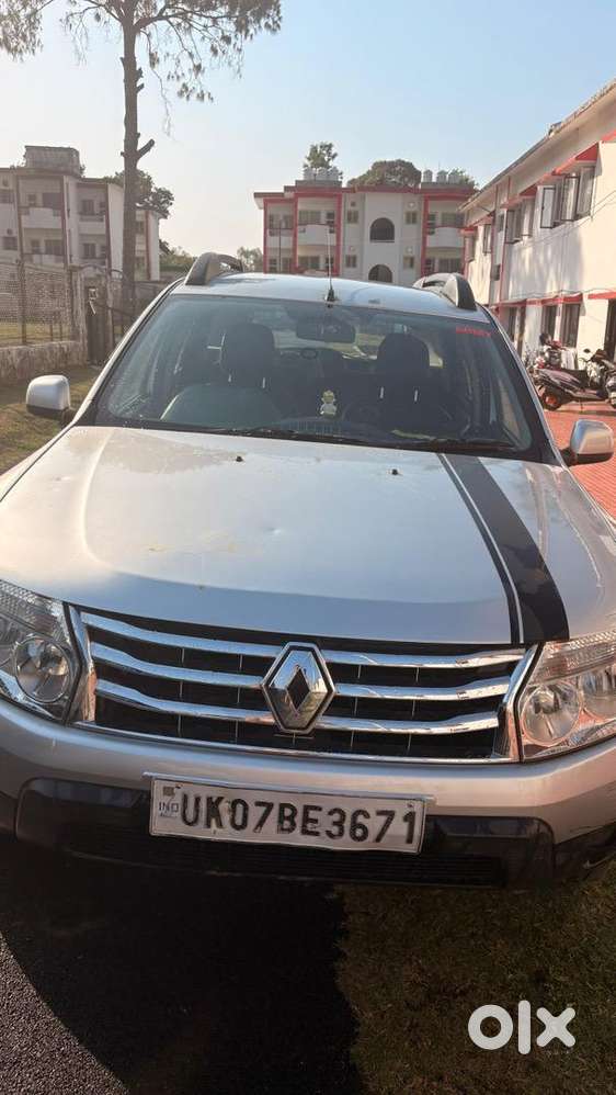 Renault Duster 2014 Petrol 81000 Km Driven