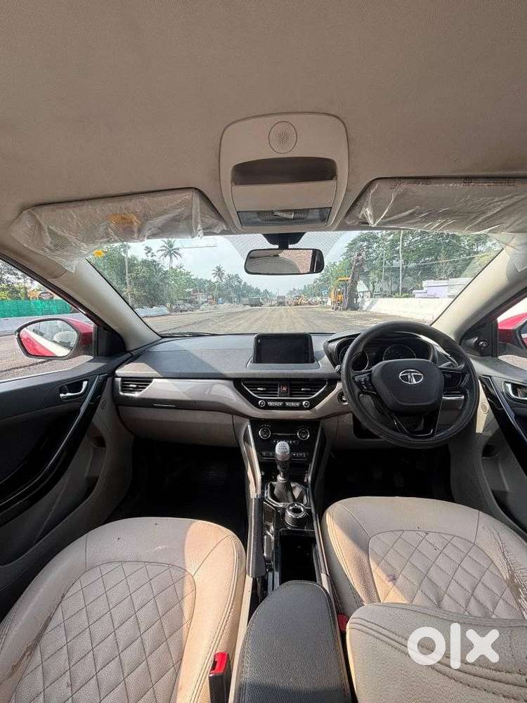 Tata Nexon 1.2 Revotron Xz Plus, 2019, Petrol