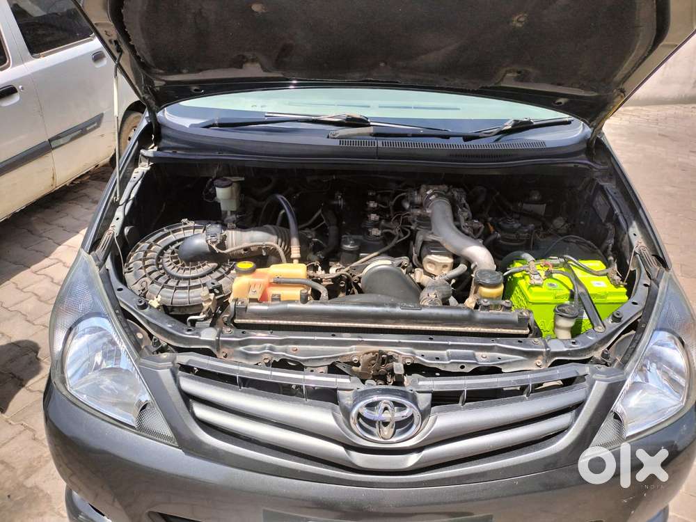 Toyota Innova 2.5 Ev Ms 8 Str, 2010, Diesel