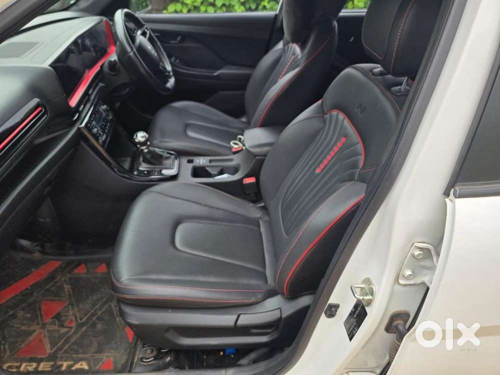 Hyundai Venue N Line 2024 Petrol Well Maintained