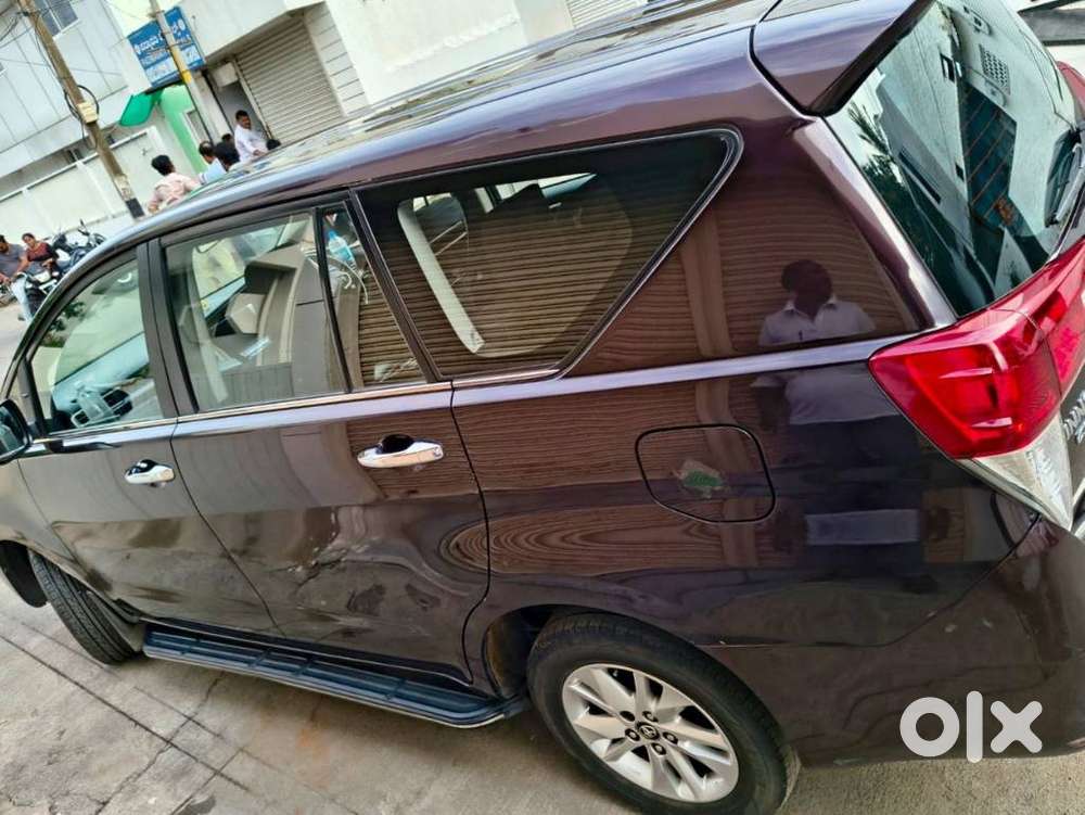 Toyota Innova Crysta 2.4 V 7 Str, 2017, Diesel