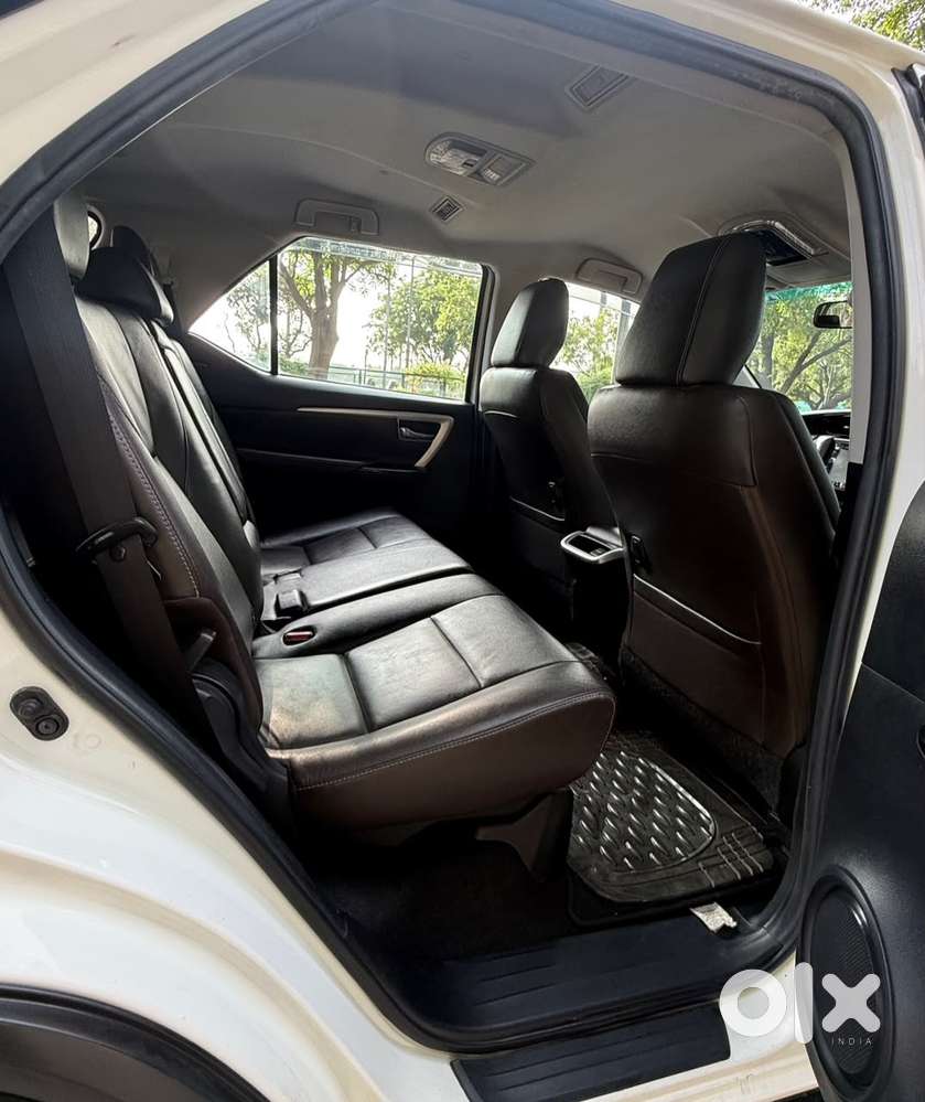 Toyota Fortuner 4x2 At 2.8 Diesel, 2017, Diesel