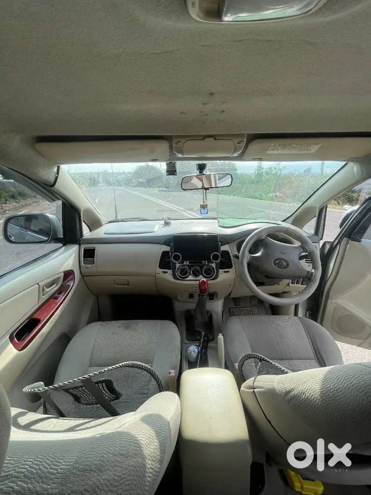 Toyota Innova 2005