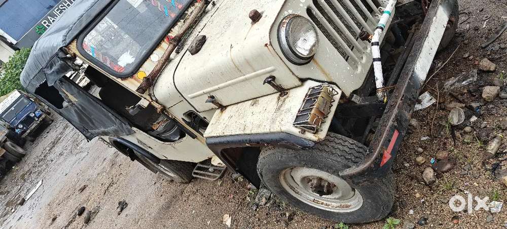 Mahindra Jeep Classic 2002
