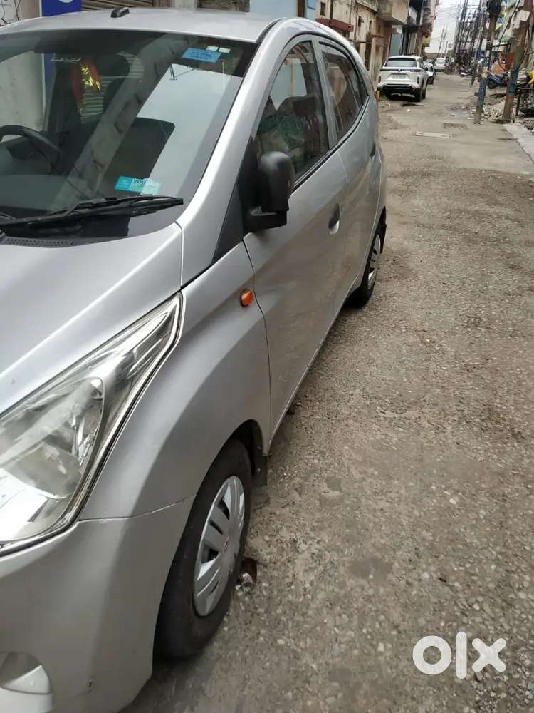 Hyundai Eon D-lite Petrol Manual 2015 Year