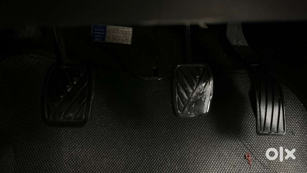 Maruti Suzuki Swift 1.2 Lxi (o), 2017, Petrol