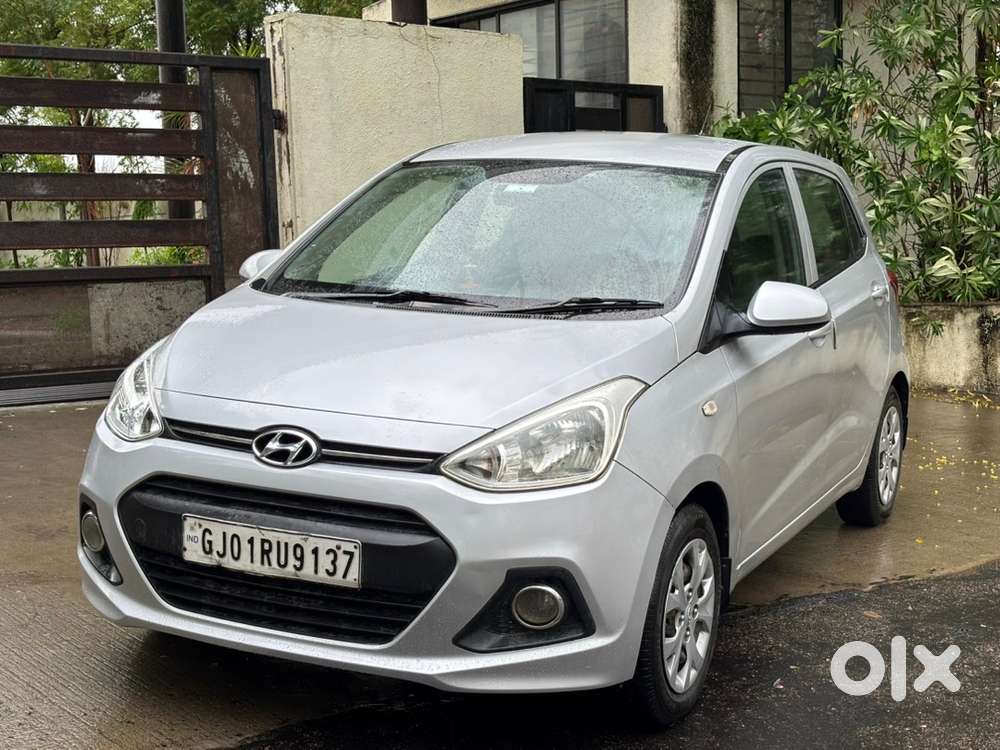 Hyundai Grand I10 2016 Cng & Hybrids Good Condition