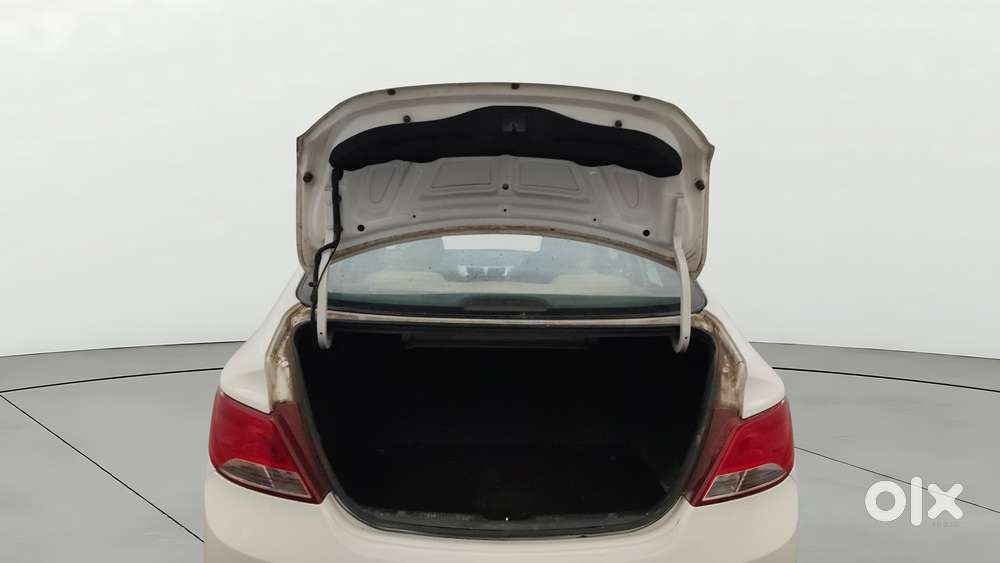 Hyundai Verna 1.6 Vtvt Sx, 2017, Petrol