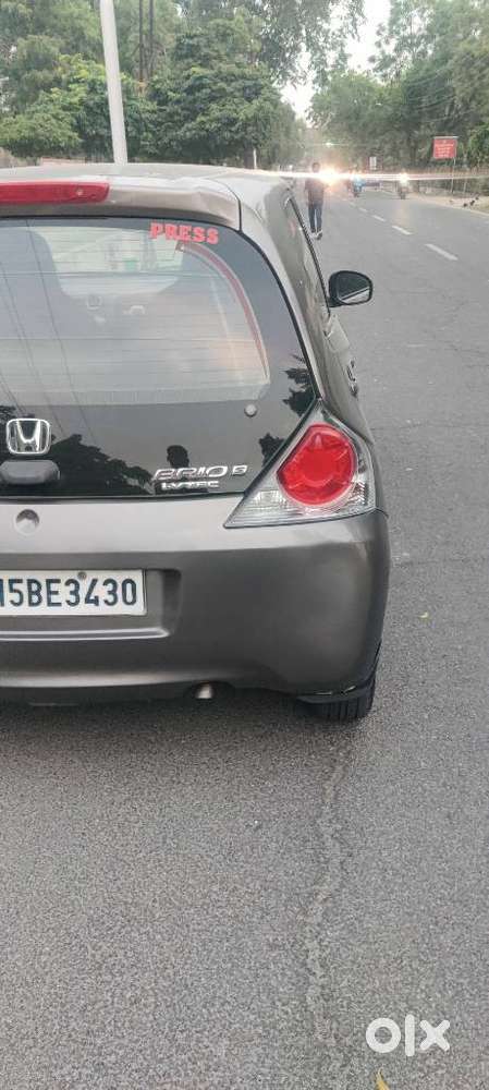Honda Brio S (o) Mt, 2013, Petrol
