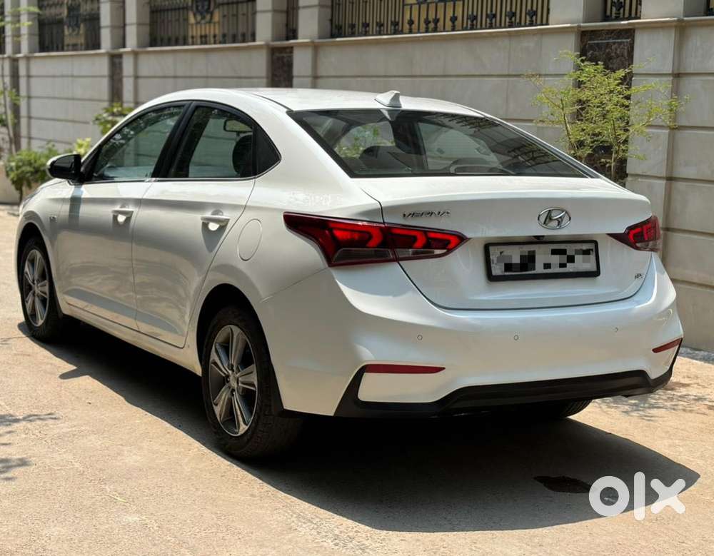 Hyundai Verna 1.5 Sx Diesel At, 2018, Diesel