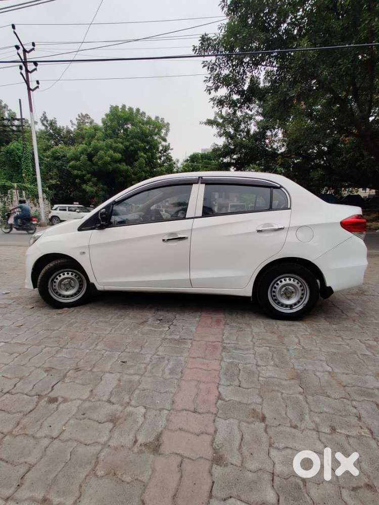 Honda Amaze, 2015, Diesel