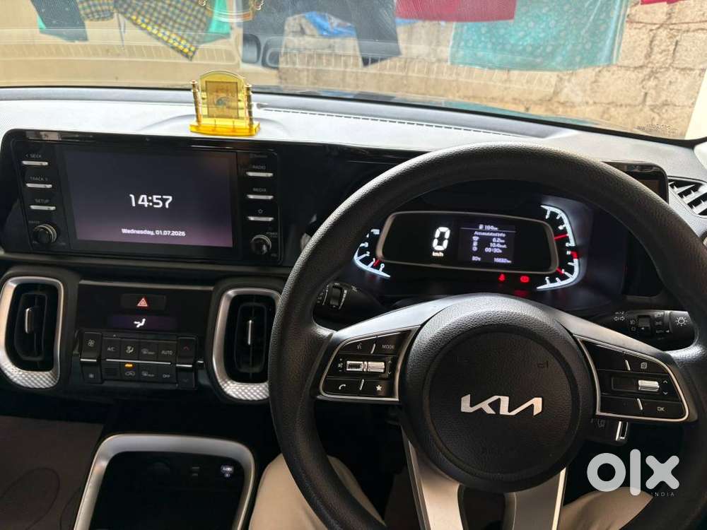 2022 Kia Sonet Htk+ 1.2 Petrol  17,000 Km  Single Owner