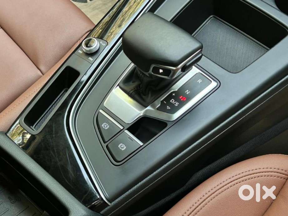 Audi A4 2.0 Technology 40 Tfsi, 2025, Petrol