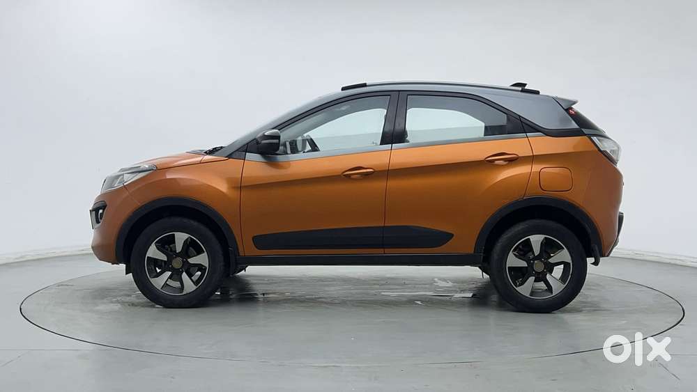 Tata Nexon 1.2 Revotron Xza Plus (o) Dual Tone, 2018, Petrol