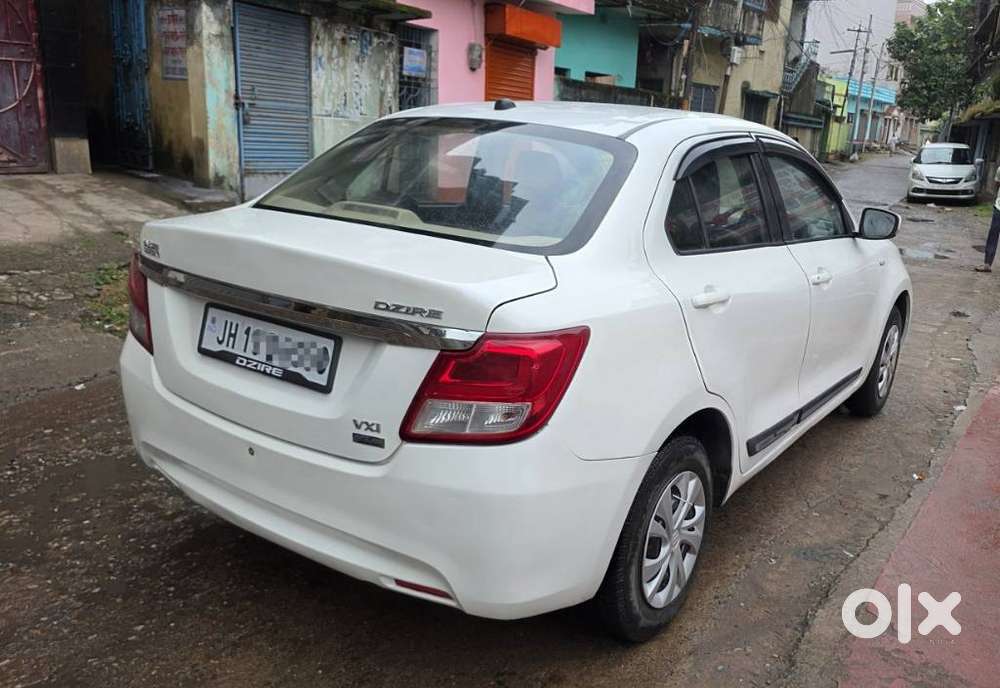 Maruti Suzuki Dzire 1.2 Vxi Amt, 2020, Petrol