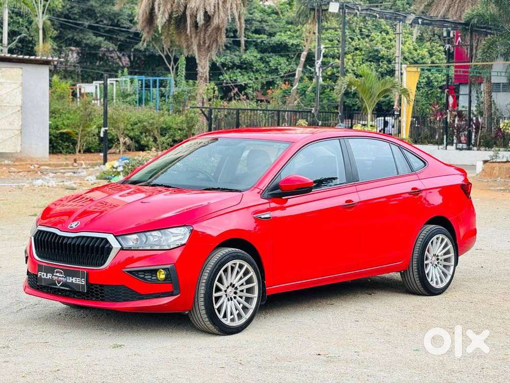 Skoda Slavia 1.0 Ambition Tsi At, 2022, Petrol