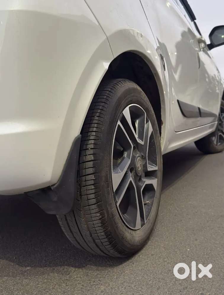 Tata Tiago Xz+ Top Model December 2019 
1st Owner.  Wellmaintained