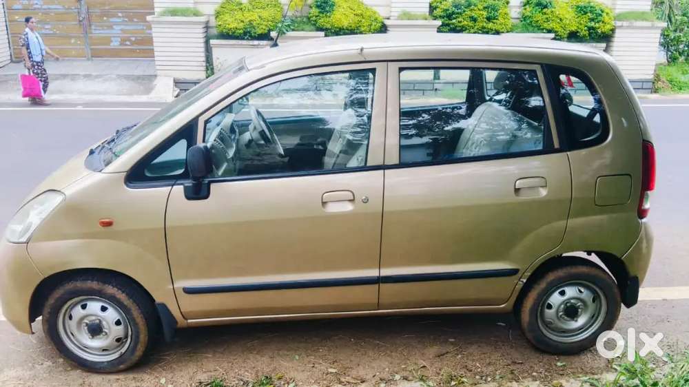 Maruti Suzuki Zen Estilo 2009