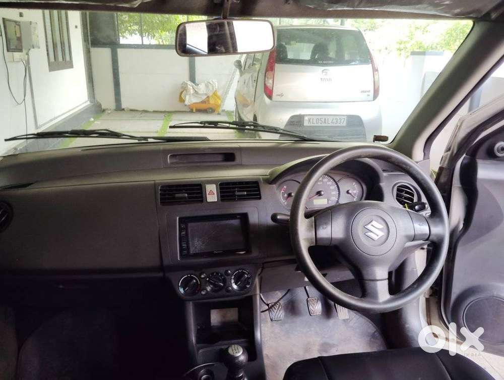 Maruti Suzuki Swift Ldi Optional, 2010, Diesel