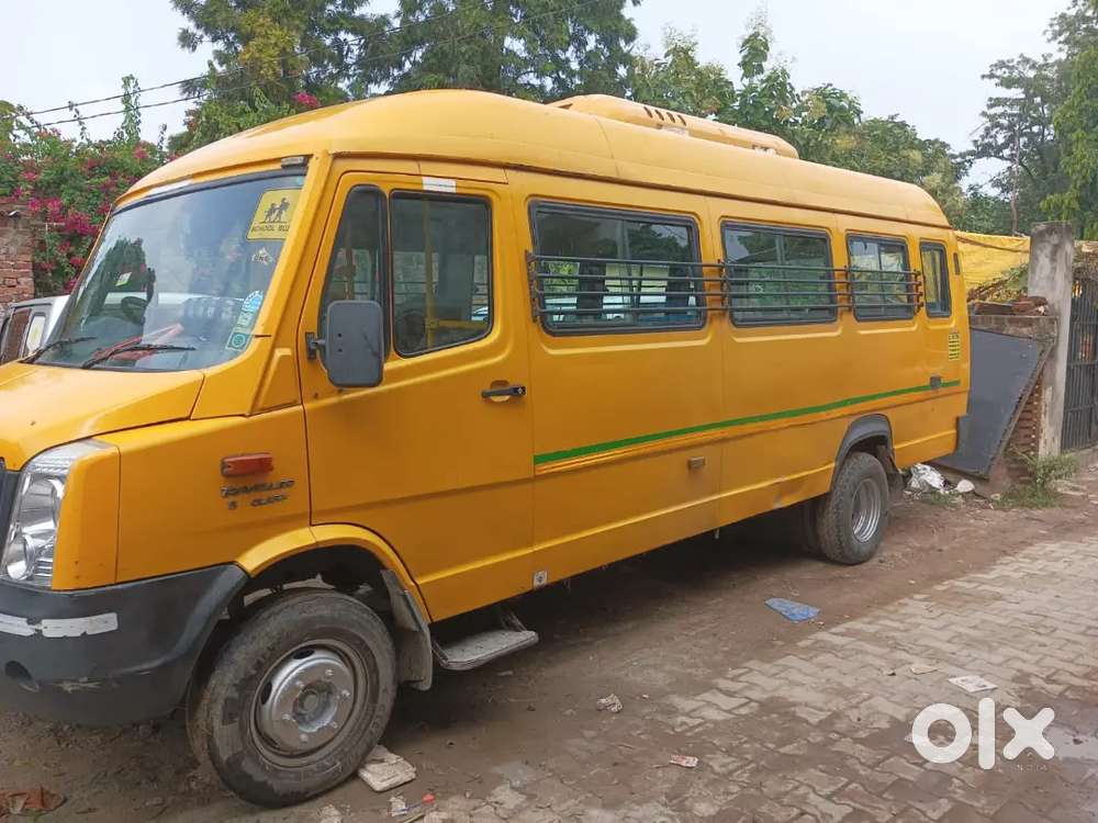 Good Condition 21 Seater