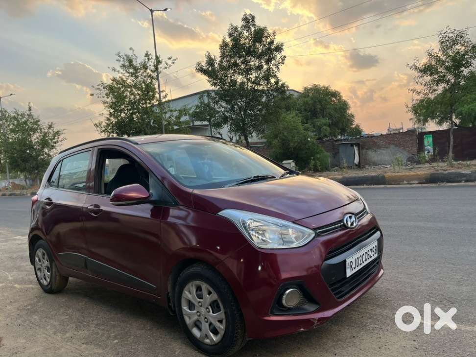 Hyundai Grand I10 Sportz, 2015, Diesel