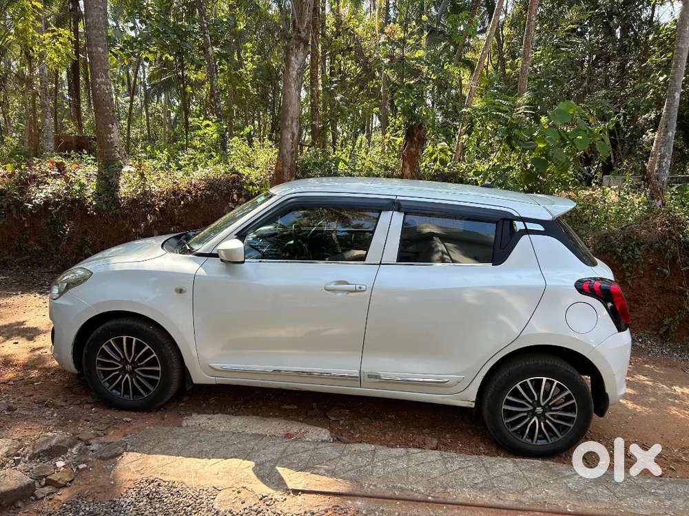 Maruti Suzuki Swift 2018 Petrol 94000 Km Driven