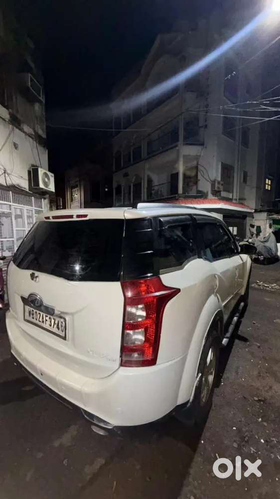 Mahindra Xuv500 W8