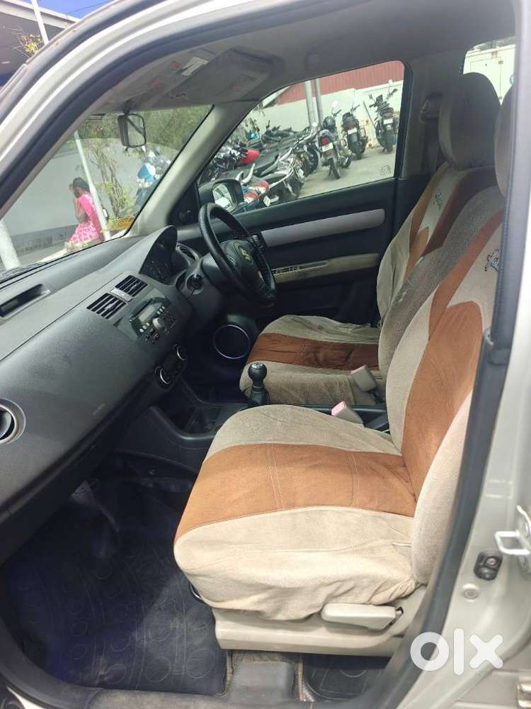 Maruti Suzuki Dzire 1.2 Zxi, 2010, Petrol