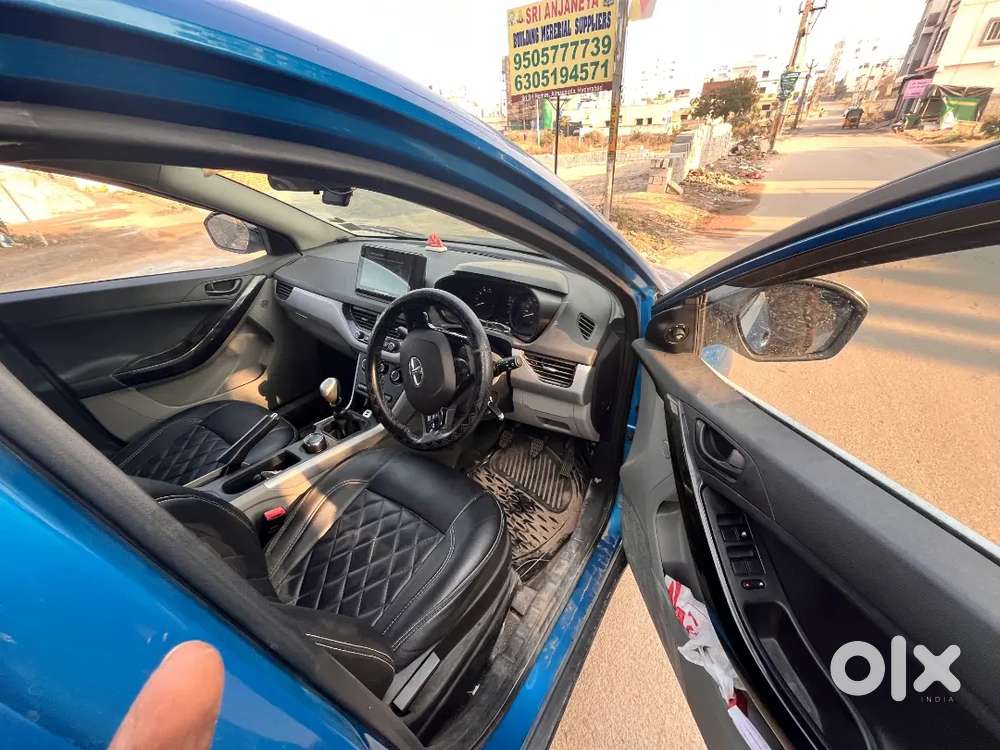Tata Nexon 2018 Petrol 80000 Km Driven