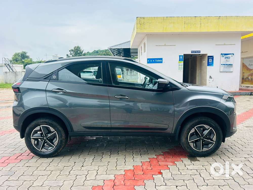 Tata Nexon Creative 1.2 Revotron Petrol 6 Mt, 2024, Petrol
