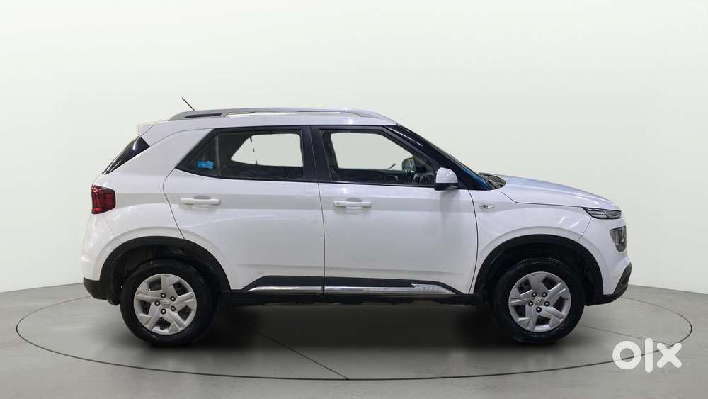 Hyundai Venue S 1.2 Petrol, 2020, Petrol