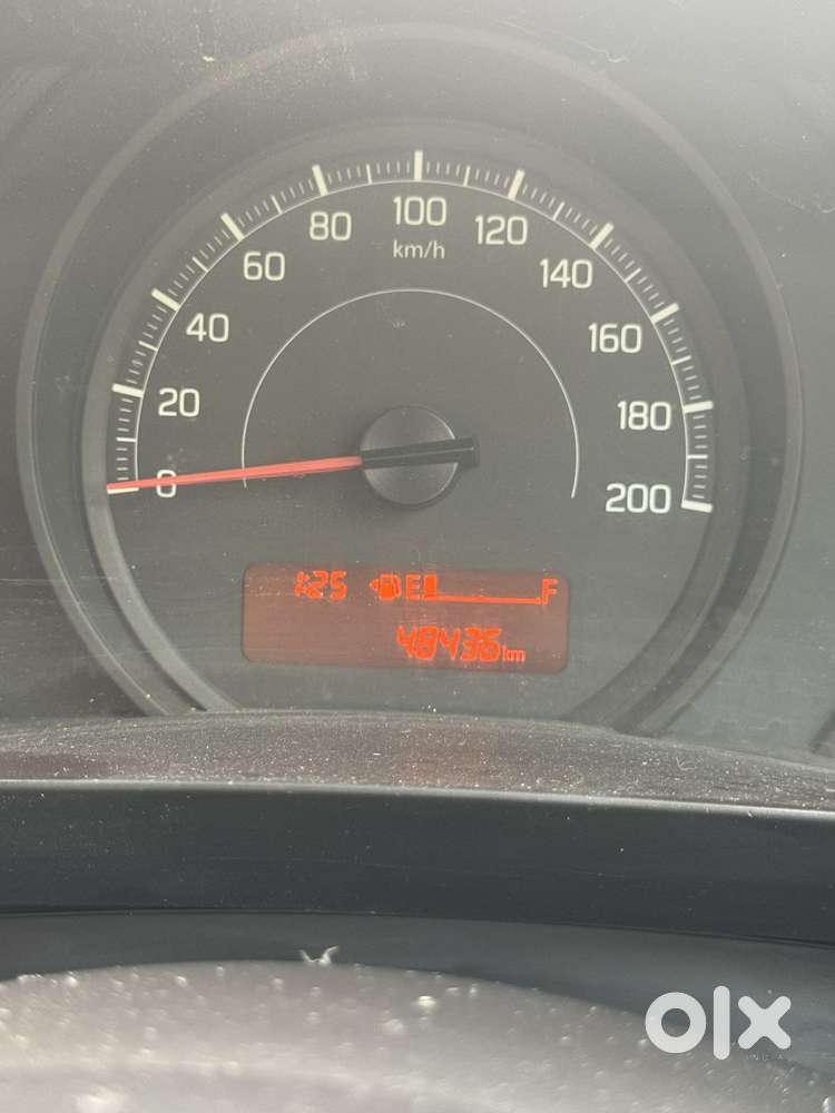 Maruti Suzuki Swift Lxi Optional-o, 2020, Petrol