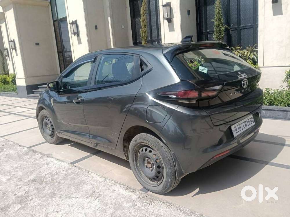 Tata Altroz, 2023, Cng & Hybrids