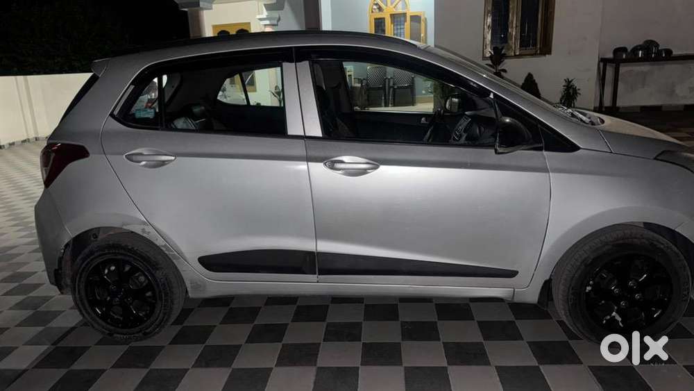 Hyundai Car 2016 Year