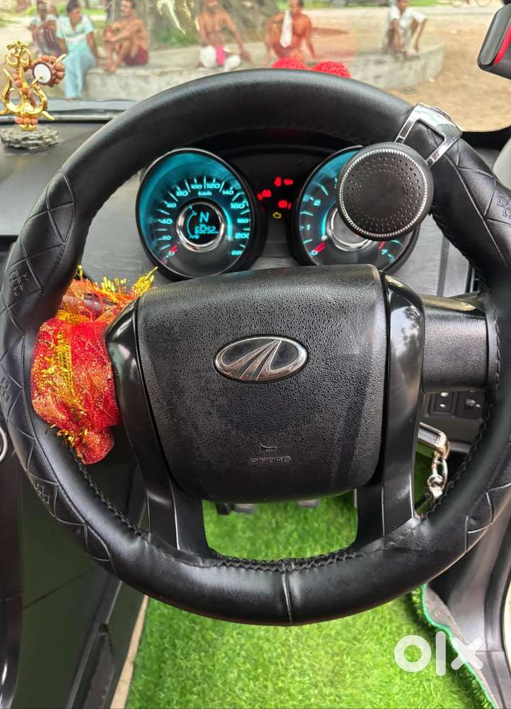 Mahindra Xuv500 2020 December Registration Diesel Well Maintained