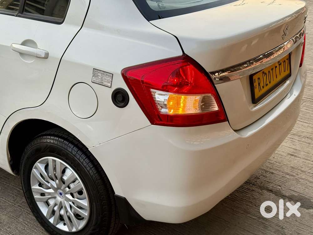 Maruti Suzuki Swift Dzire 1.3 Lxi, 2021, Cng & Hybrids