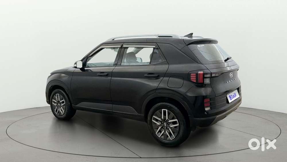 Hyundai Venue 1.0 S (o) Turbo Dct, 2024, Petrol