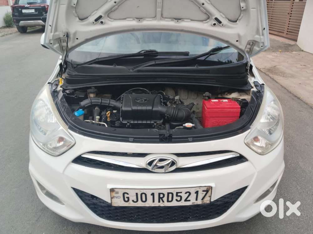 Hyundai I10 Sportz 1.1l, 2013, Petrol