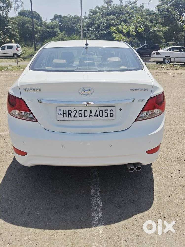 Hyundai Verna Transform 1.6 Sx Vtvt, 2013, Petrol