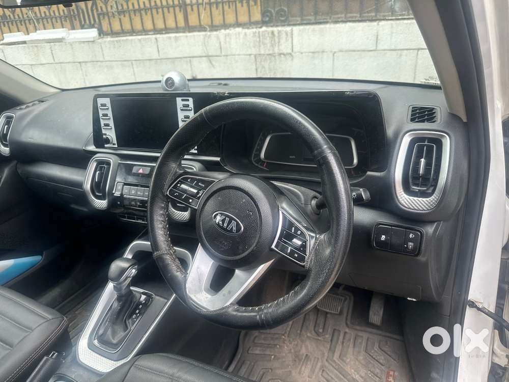 Single Handed Well Maintain Car