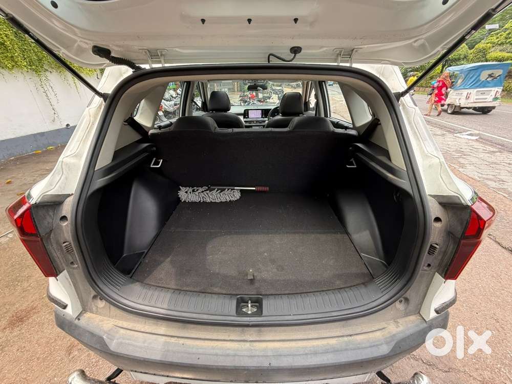 Kia Seltos 2024 Petrol Well Maintained