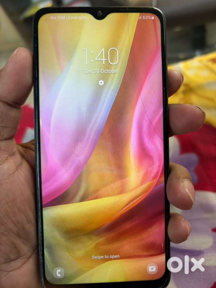 SAMSUNG GALAXY A12