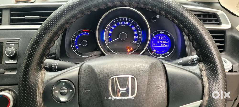 Honda Wr-v 2017 Petrol 15300 Km Driven